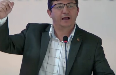 Vereador Dr. Eduardo Ribeiro denuncia problemas no transporte escolar e cobra melhorias em estrada da zona rural de Grajaú