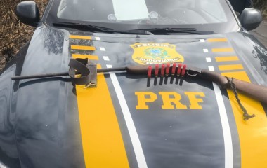 PRF prende homem por porte ilegal de arma de fogo durante fiscalização na BR-226, em Grajaú