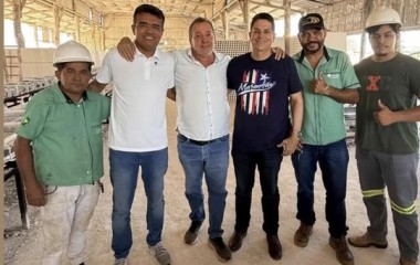 Em visita à Gessosul, Lahesio Bonfim defende políticas de incentivo ao polo gesseiro de Grajaú