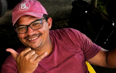 Motorista morre após colisão frontal entre carro e caminhão na BR-226, em Grajaú