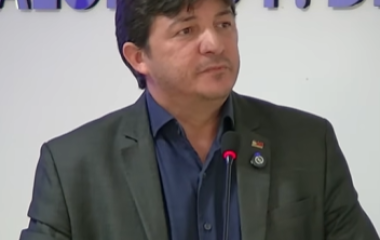 "Se existem provas, precisam ser apresentadas", diz vereador Eduardo Ribeiro sobre acusações contra vice-prefeito de Grajaú