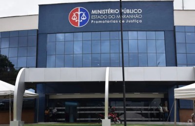 Homem é condenado a 18 anos por matar companheira na frente dos filhos em Arame