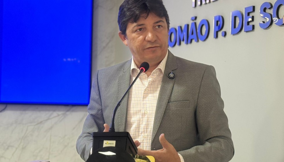 Vereador Dr. Eduardo Ribeiro cobra climatização e melhores condições para alunos da Escola Princesa Isabel, na MA-006