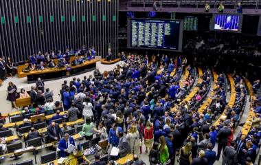 Mudança na CLT: Câmara deve votar semana de trabalho de 40 horas