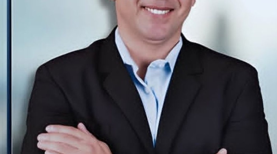 Aniversariante do dia, Dr. Abmael Gomes Neto celebra trajetória de sucesso e atuação em Grajaú